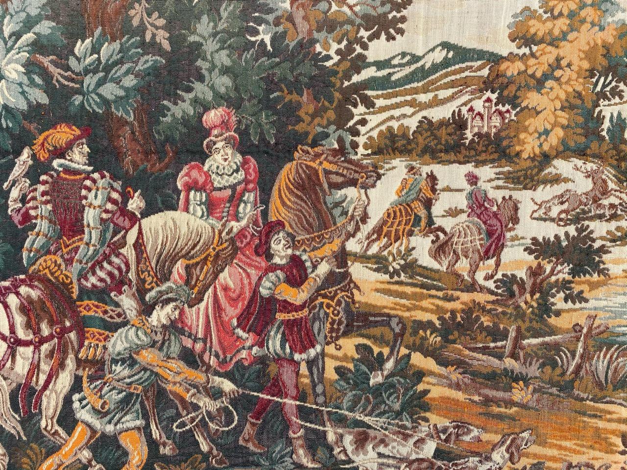 Bobyrug’s Beautiful Hunting French jacquard tapestry in Aubusson style  In Good Condition For Sale In Saint Ouen, FR