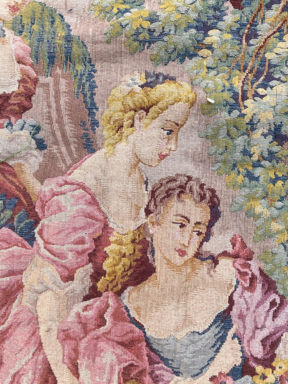 Bobyrug’s Nice Vintage Aubusson Style Tapestry In Good Condition For Sale In Saint Ouen, FR