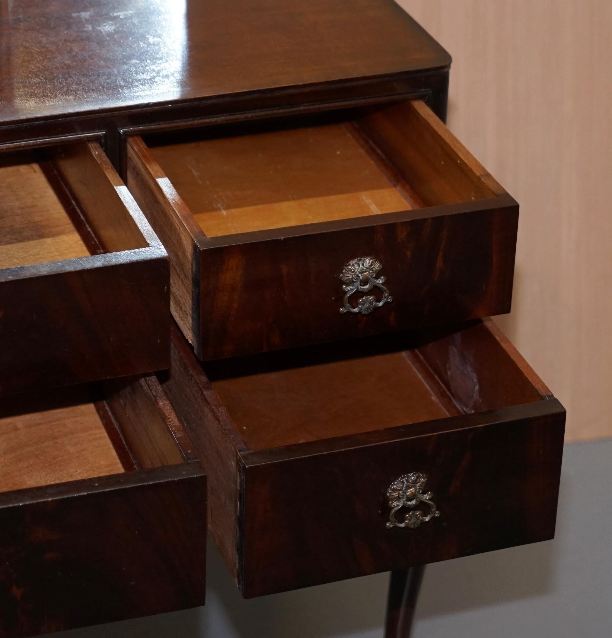 Nice Vintage Beithcraft Furniture Mahogany Dressing Table Part of Lovely Suite 10