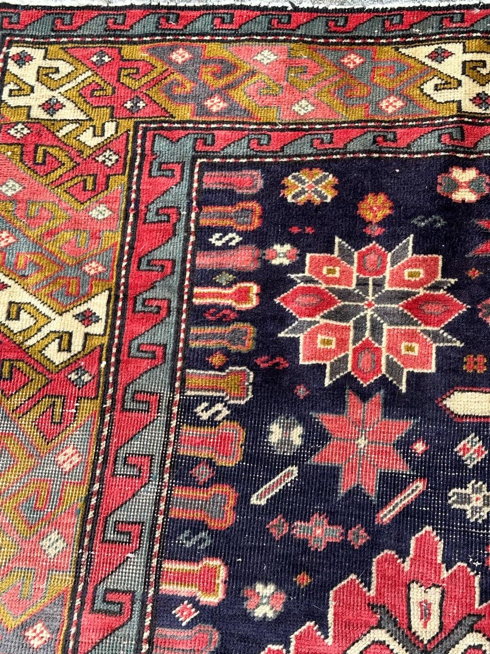 Beau tapis caucasien vintage d'Azerbaïdjan en vente 4