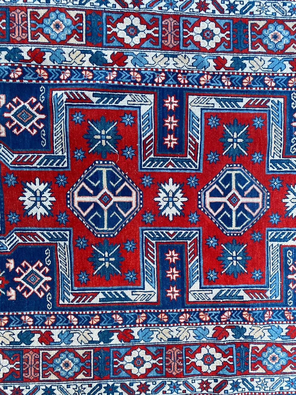 Bobyrug's Nice Vintage Kaukasisch Chirwan Teppich (Kasachisch) im Angebot