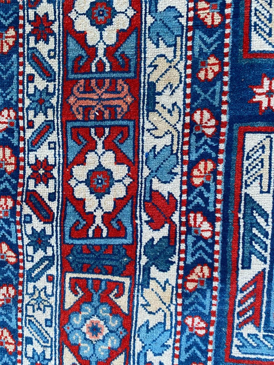 Bobyrug's Nice Vintage Kaukasisch Chirwan Teppich im Angebot 1