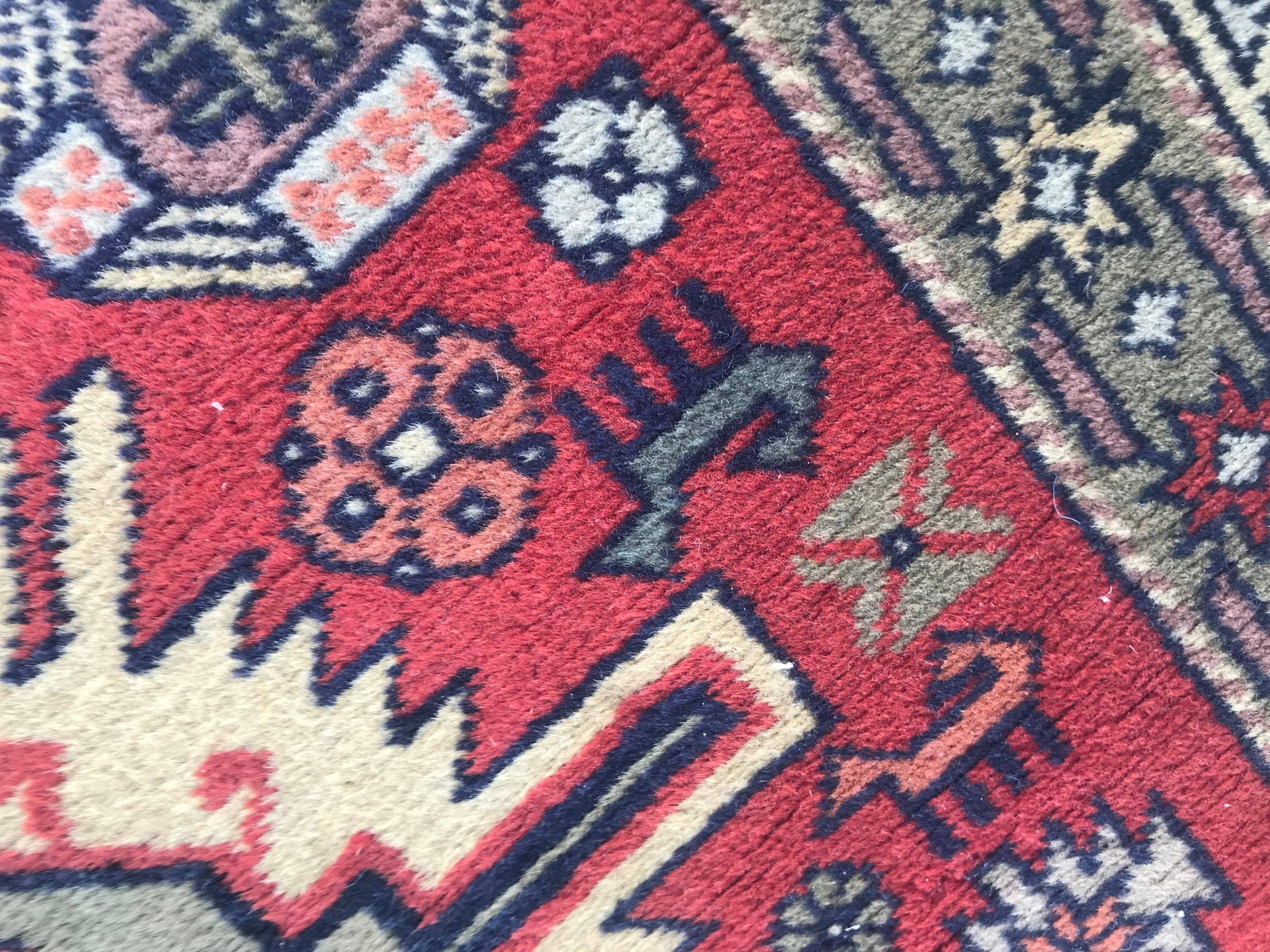 Beau tapis Shirvan caucasien vintage raffiné en vente 3