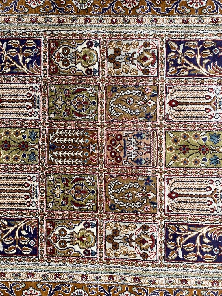 Kashan Nice Vintage Fine Silk Hereke Style Rug For Sale