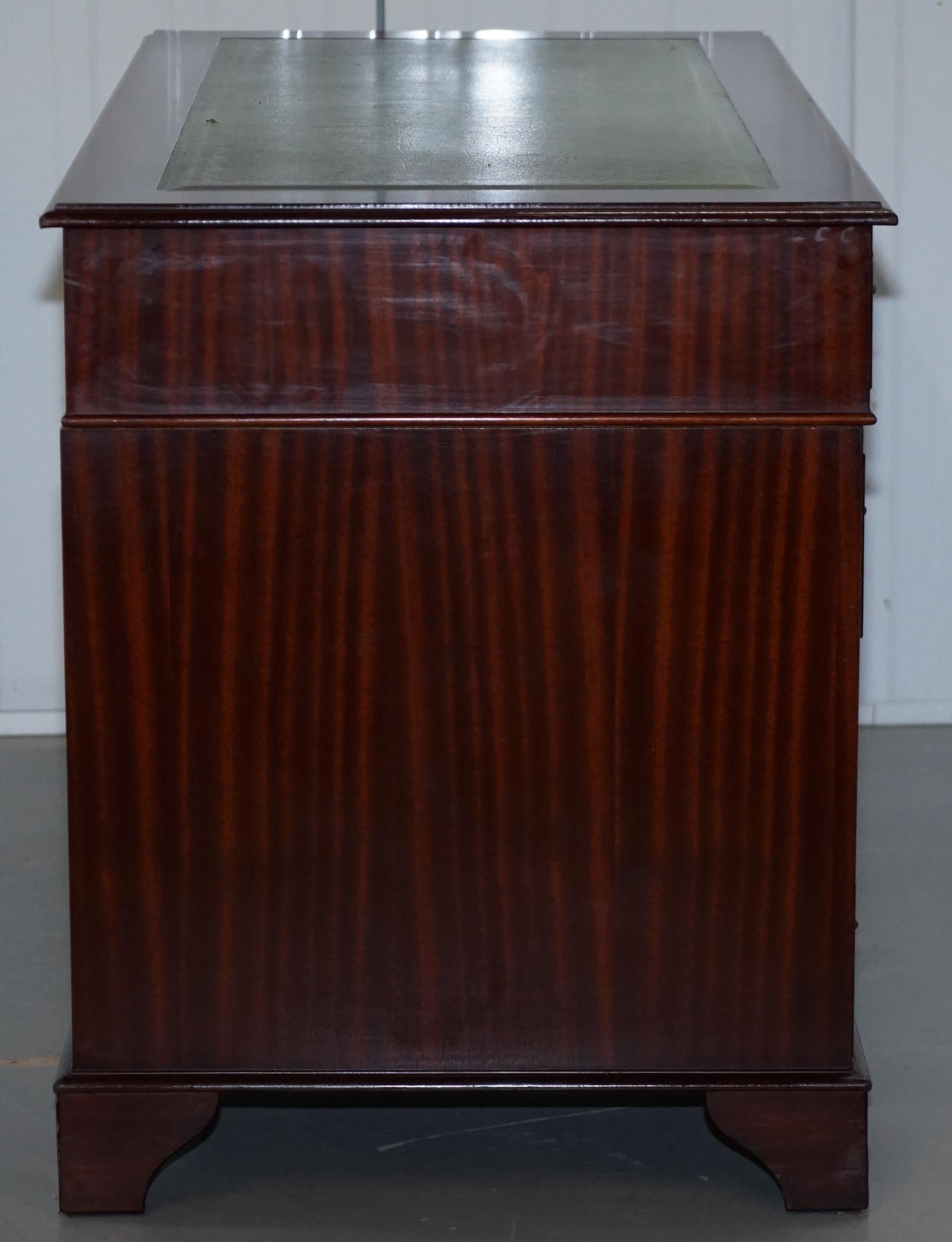 Nice Vintage Flamed Mahogany Twin Pedestal Partner Desk with Green Leather Top 7