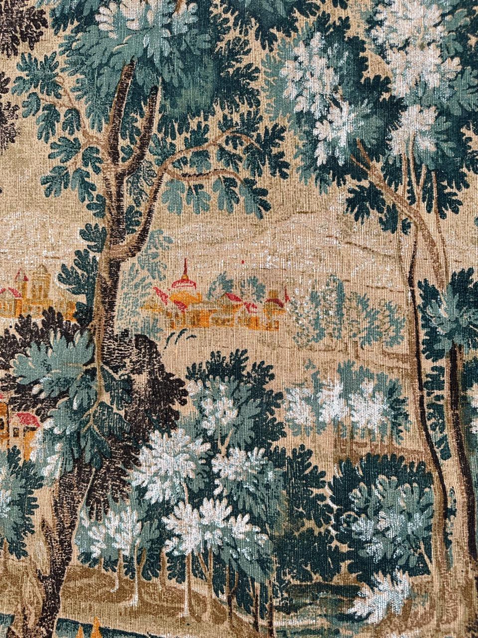 20ième siècle Bobyrug's Nice Vintage French Hand Printed Tapestry (Tapisserie française imprimée à la main) en vente