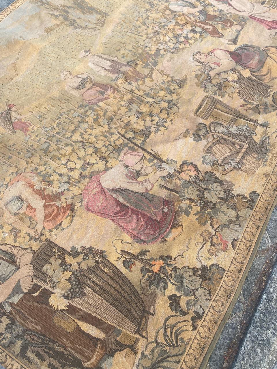 Bobyrug's Nice Vintage Französisch Jaquar Wandteppich im Angebot 11