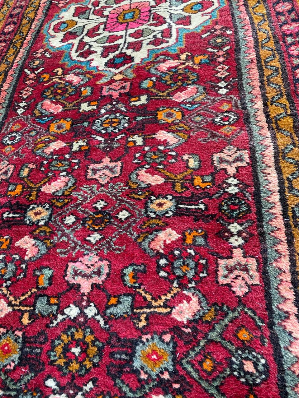Joli tapis de couloir vintage Hamadan en vente 4