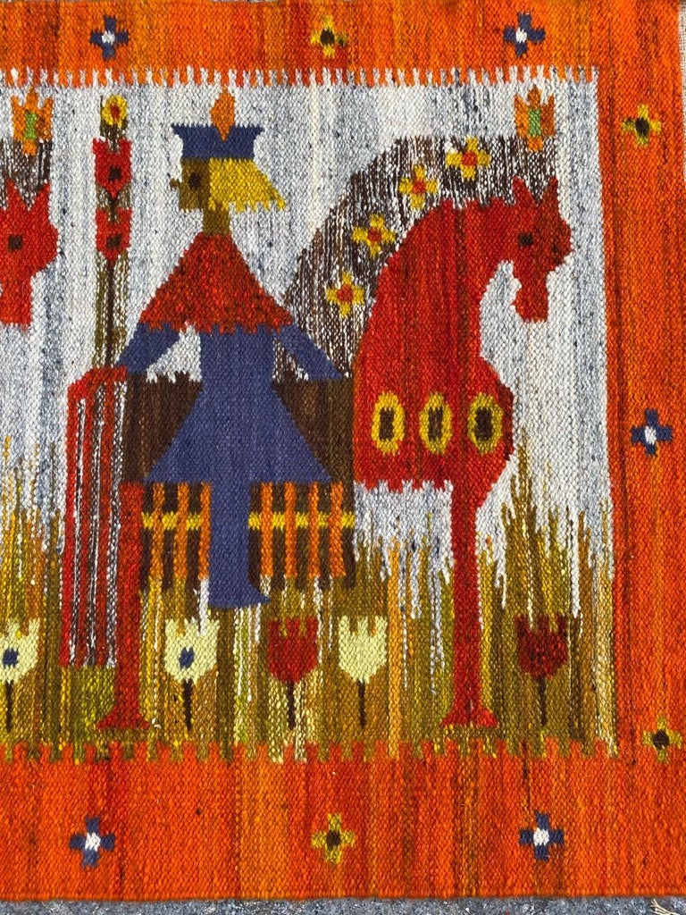 Very beautiful mid century polish tapestry Kilim with beautiful native design and beautiful colors, entirely hand woven with wool on cotton foundation.