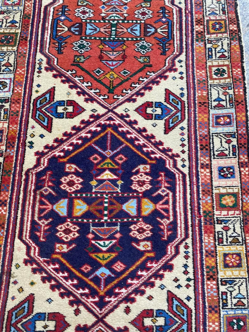 Bobyrug's Nice Vintage Heriz Läufer im Zustand „Gut“ im Angebot in Saint Ouen, FR
