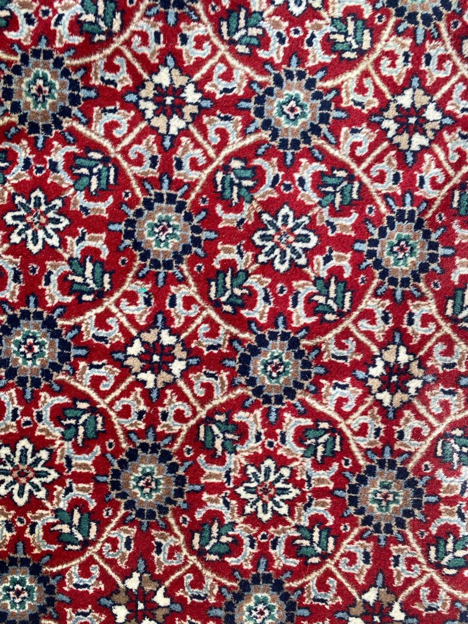 Hand-Knotted Bobyrug’s Nice Vintage Indian rug For Sale