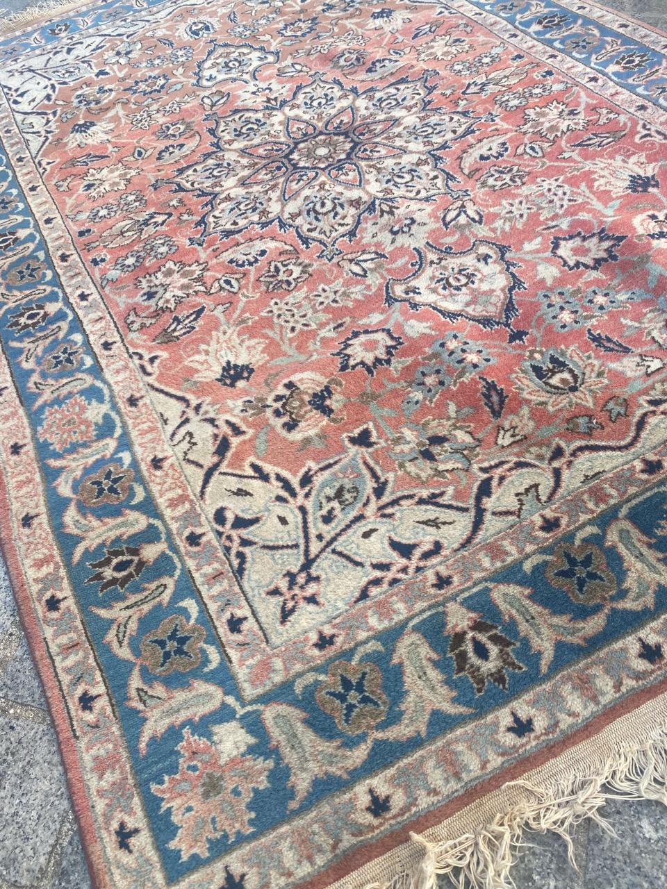 Bobyrug’s Nice Vintage Isfahan Najafabad Rug For Sale 2