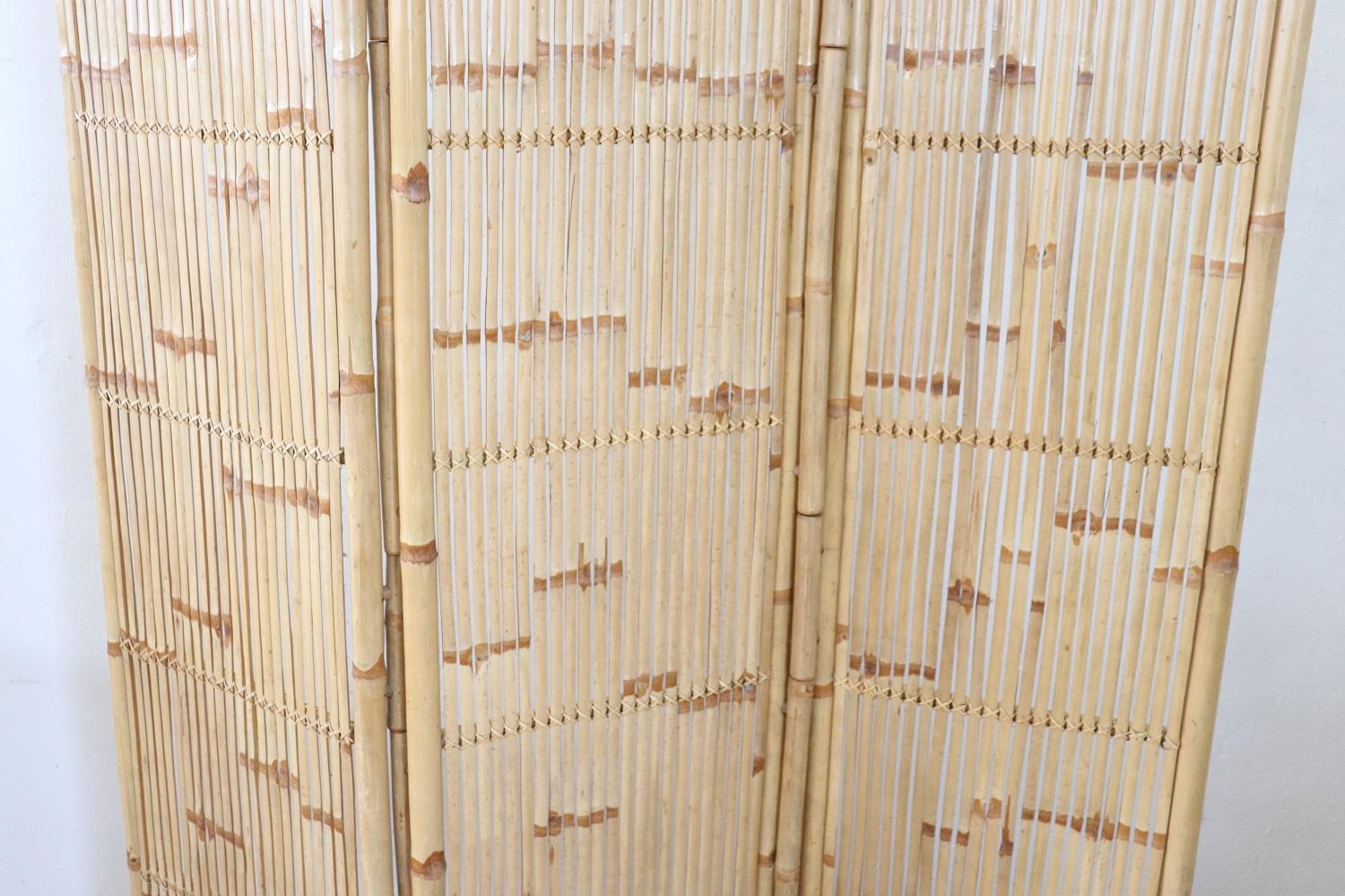 Nice Vintage Italian Three-Panel Bamboo Screen In Excellent Condition For Sale In Casale Monferrato, IT