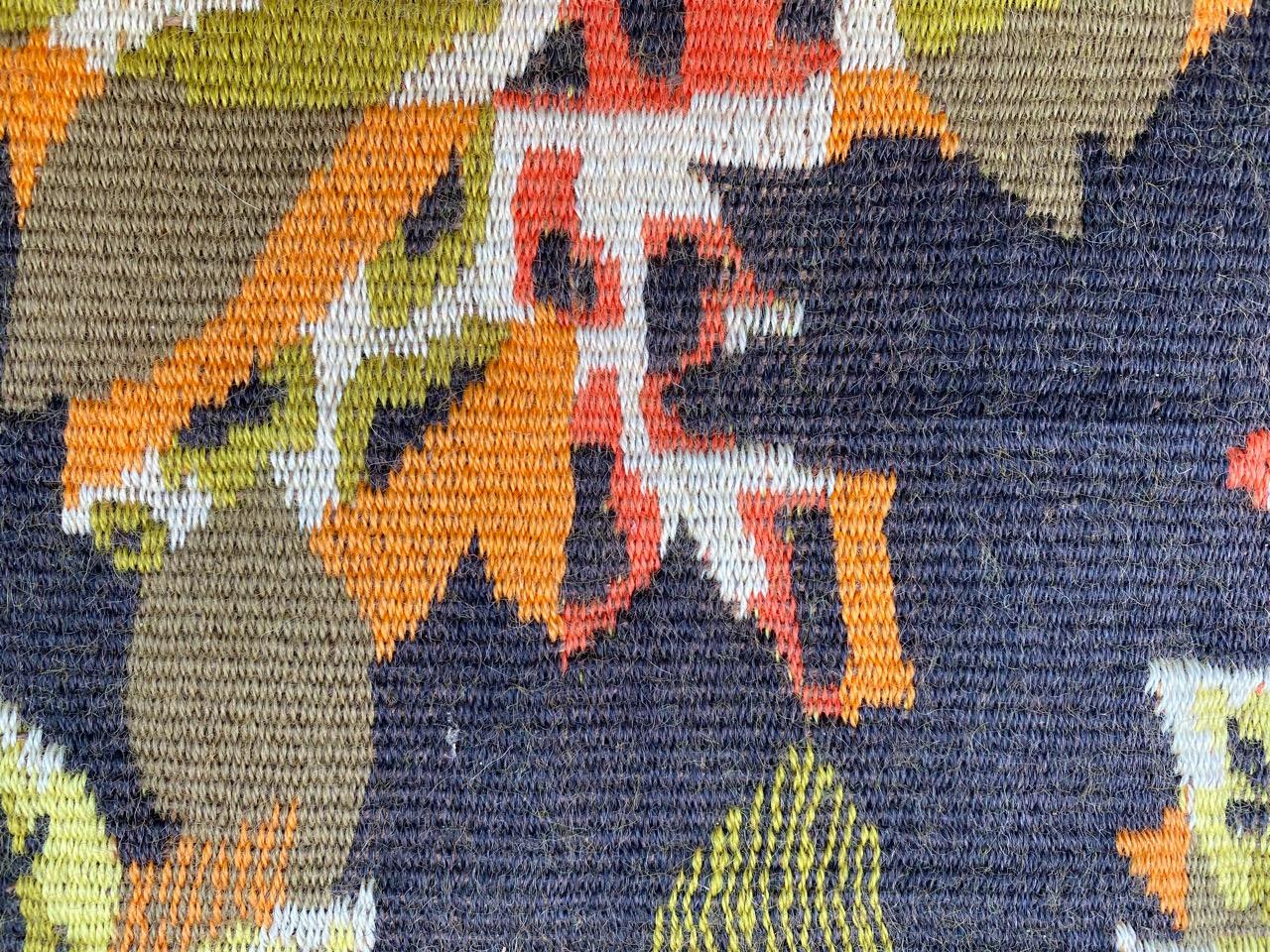 Bobyrug's Nice Vintage Jaquar Tapestry mit einem Modern Jean Claude Bissery Design im Angebot 4
