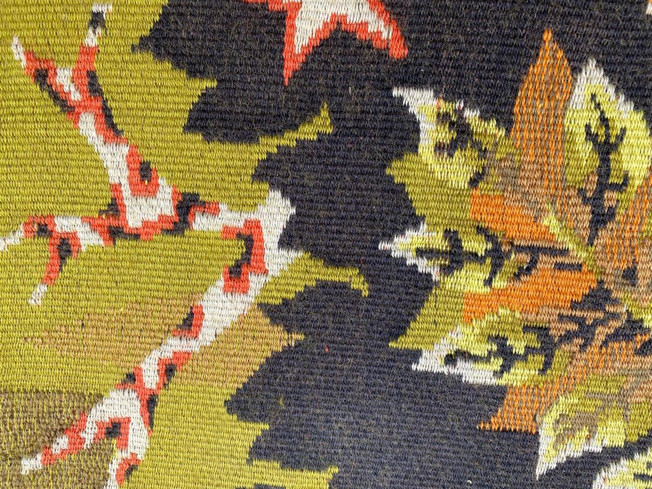 Bobyrug's Nice Vintage Jaquar Tapestry mit einem Modern Jean Claude Bissery Design im Angebot 5
