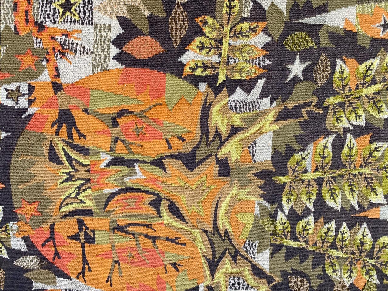 Bobyrug's Nice Vintage Jaquar Tapestry mit einem Modern Jean Claude Bissery Design (Maschinell gefertigt) im Angebot