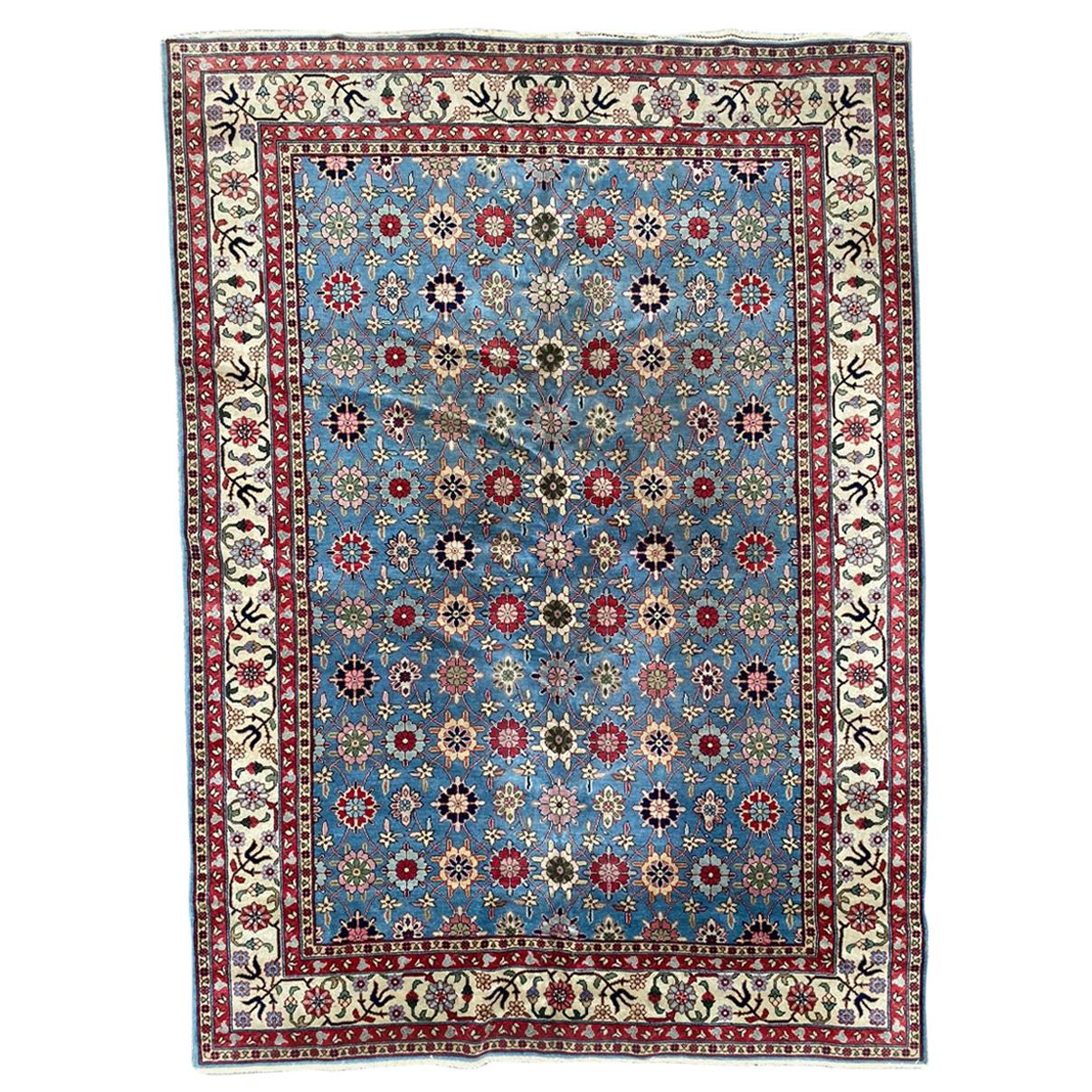 Schöner großer transylvanianischer Vintage-Teppich