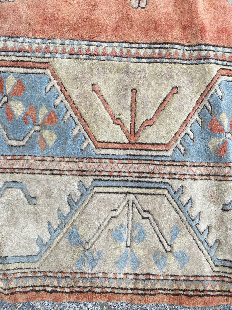Schöner schöner großer türkischer Kars-Teppich im Vintage-Stil im Angebot 4
