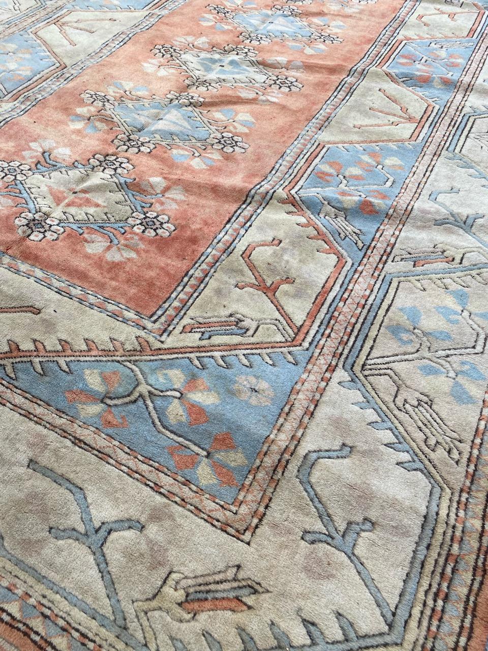 Schöner schöner großer türkischer Kars-Teppich im Vintage-Stil (Wolle) im Angebot
