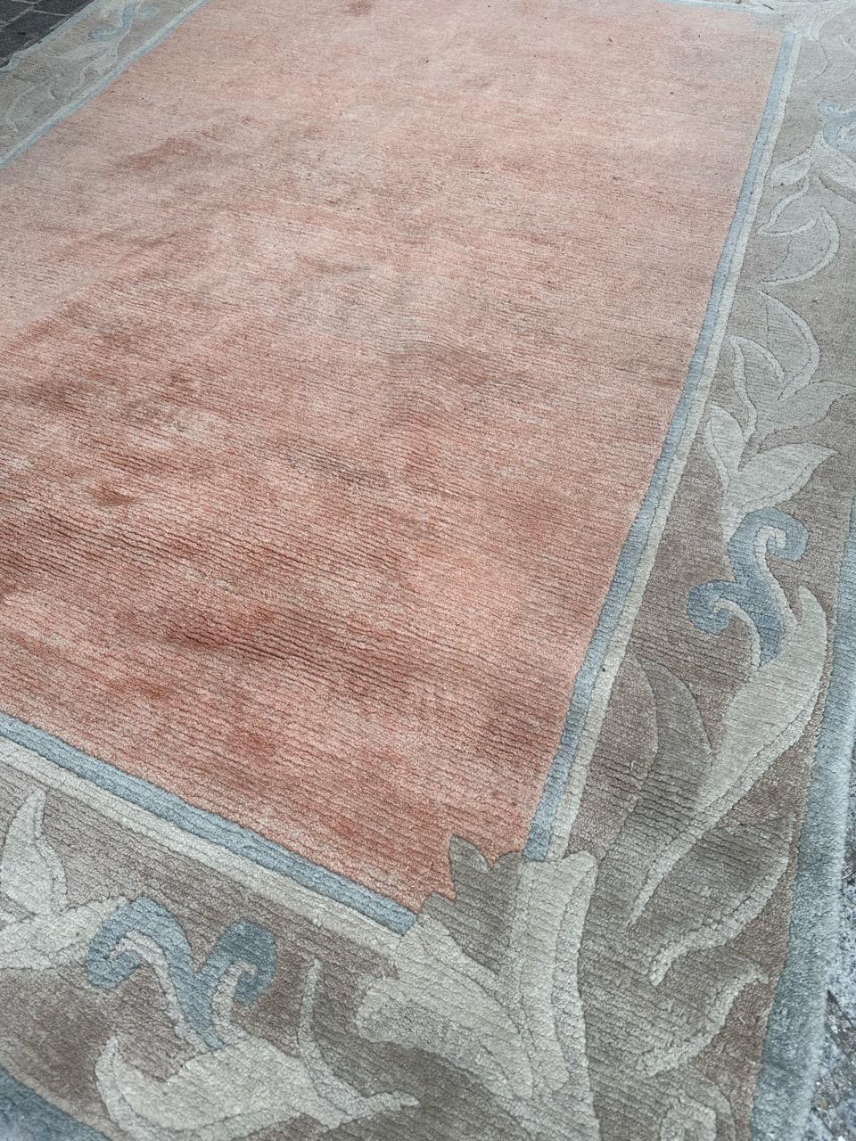 Bellissimo tappeto nepalese dal design moderno e vintage in vendita 1