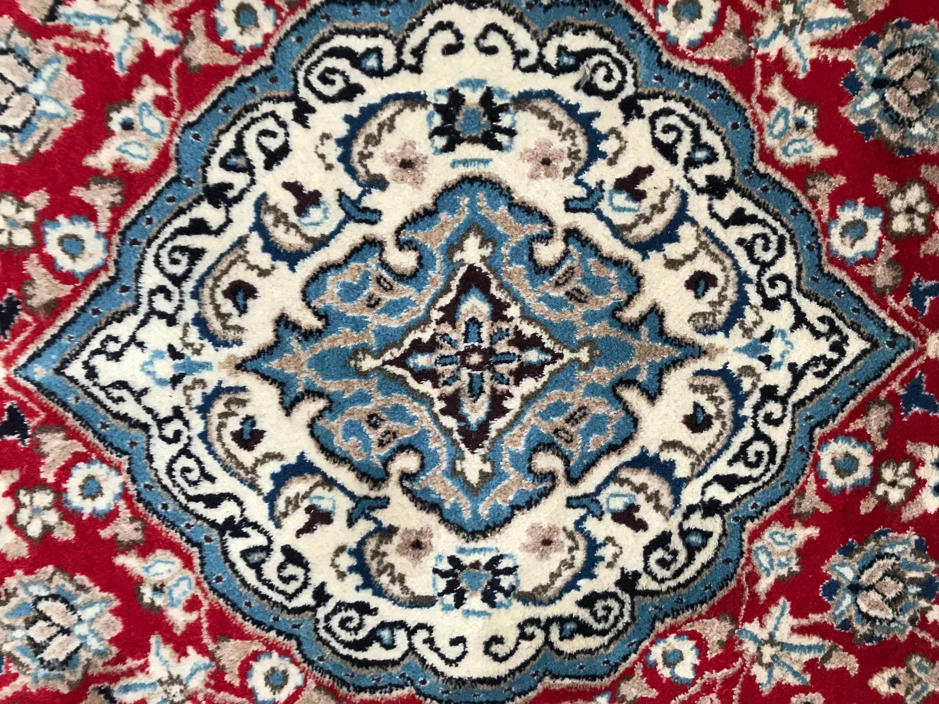 Nan-Teppich im Vintage-Stil im Angebot 1