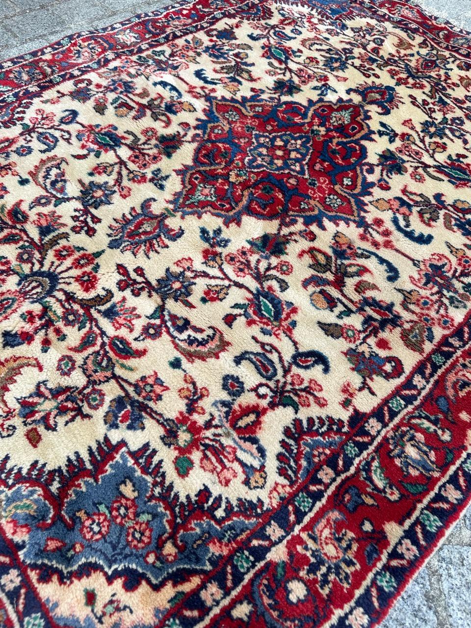 Bobyrug’s Nice vintage Najaf Abad rug  For Sale 2