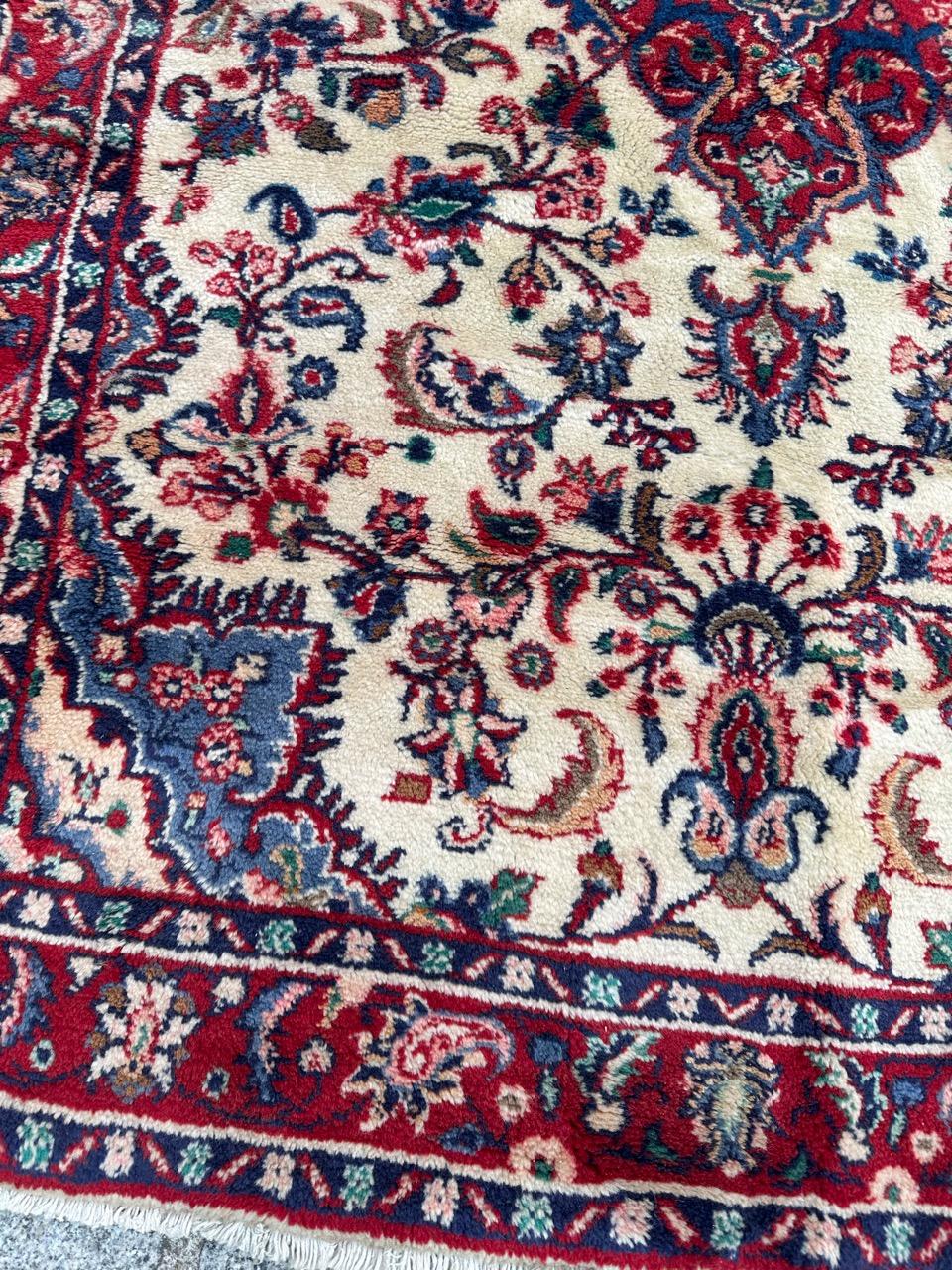Hand-Knotted Bobyrug’s Nice vintage Najaf Abad rug  For Sale