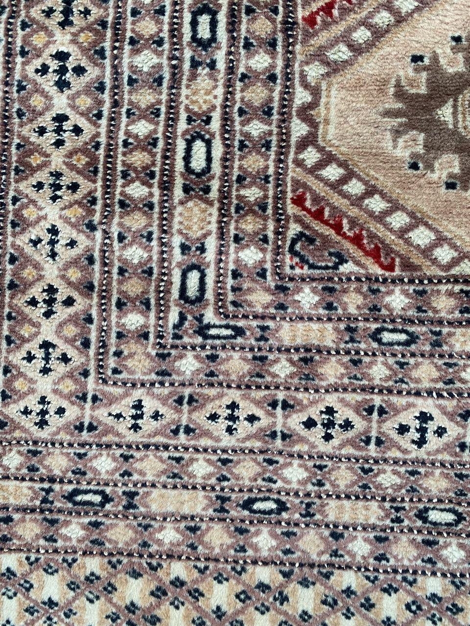 Bobyrug’s Nice Vintage Pakistani Rug For Sale 10