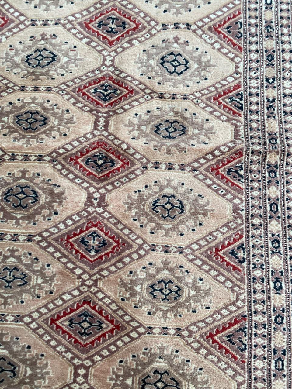 Bobyrug's Nice Vintage Pakistani Teppich (Wolle) im Angebot