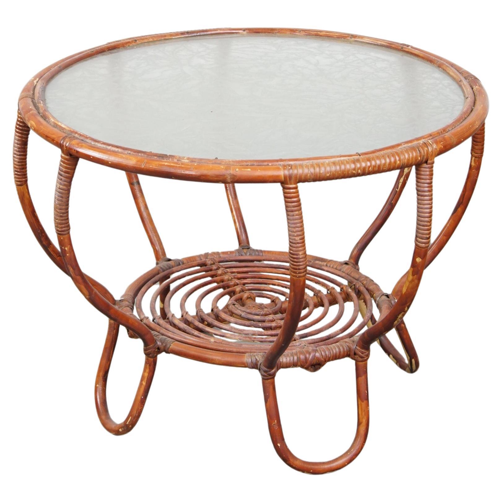 Round Rattan Tea Table Nice vintage round rattan side/coffee table For Sale at 1stDibs