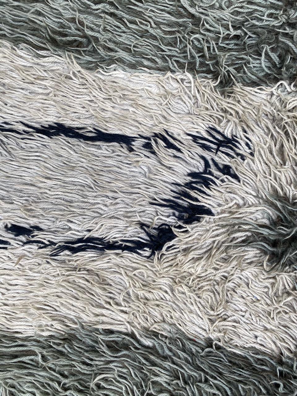 Magnifique tapis scandinave vintage des années 70 Bon état - En vente à Saint Ouen, FR