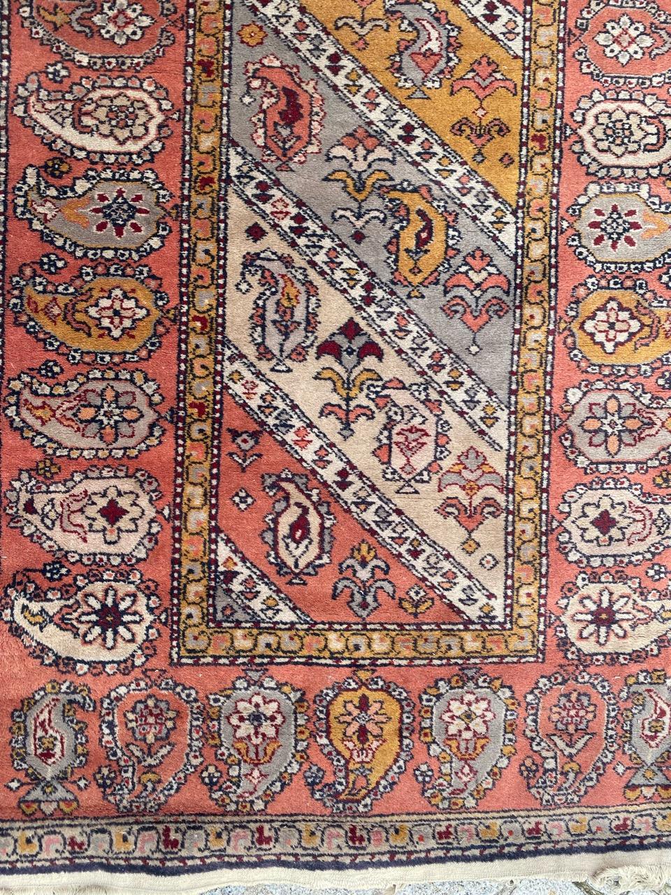 Beautiful mid century Sinkiang runner with nice Caucasian shirwan design and nice colors, entirely hand knotted with wool velvet on cotton foundation.

✨✨✨
