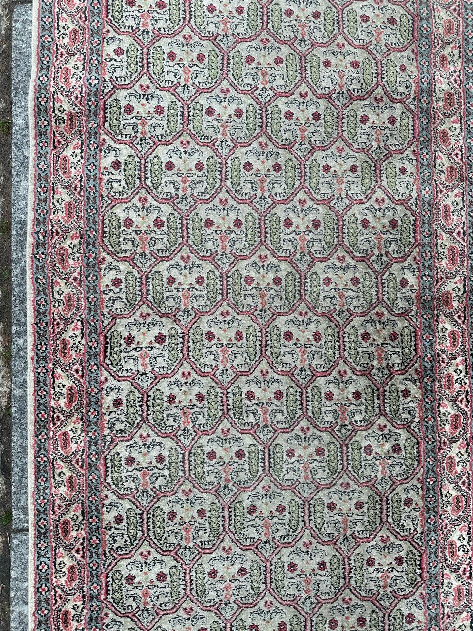 Un bel runner vintage in seta sino persiana in vendita 1