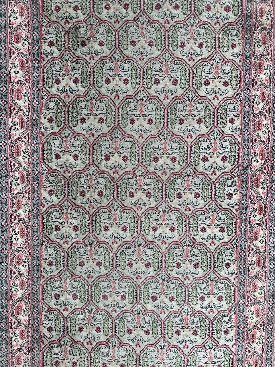 Tabriz Un bel runner vintage in seta sino persiana in vendita
