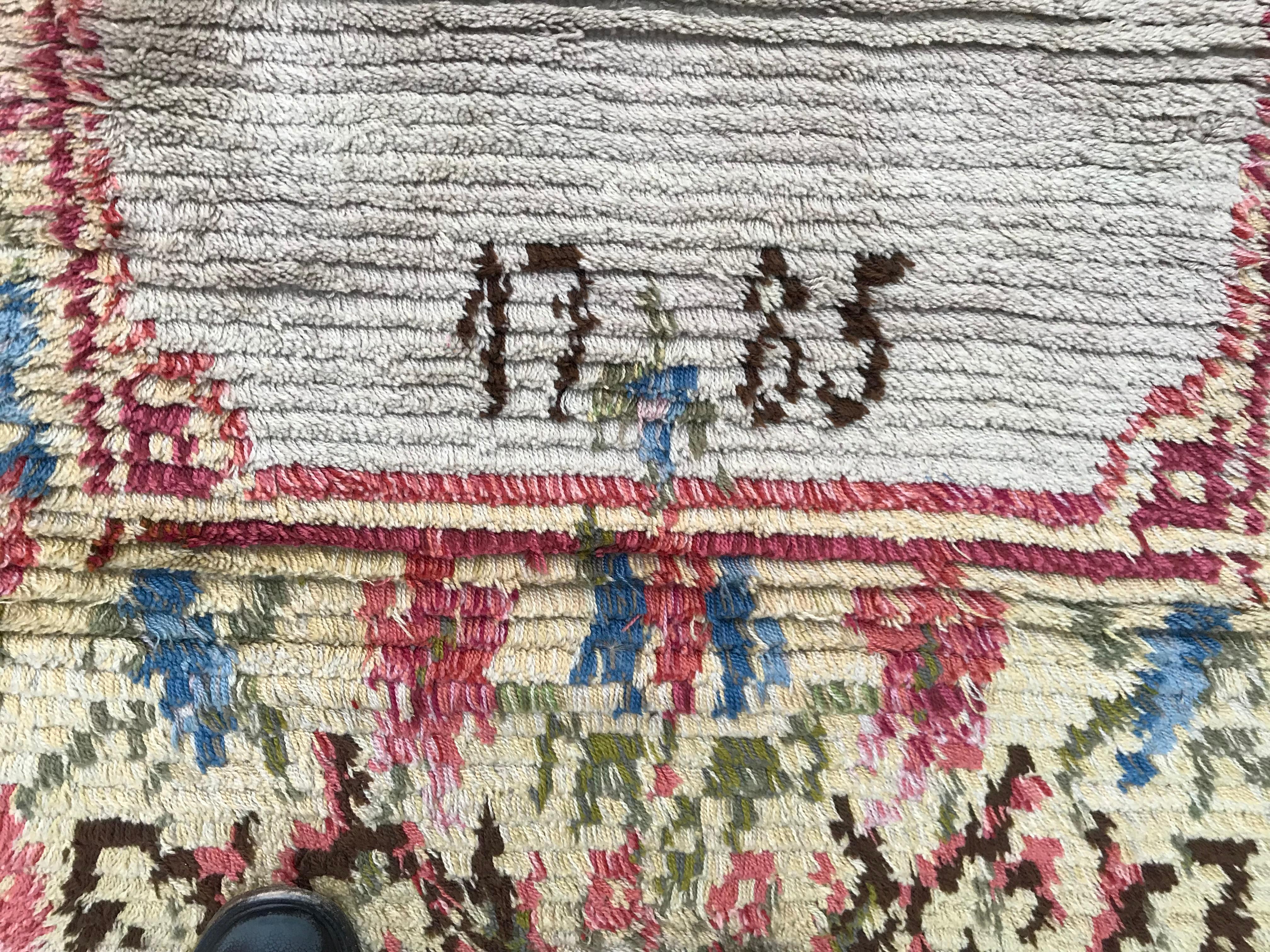Wool Bobyrug’s Nice Vintage Swedish Tapestry Design Runner For Sale