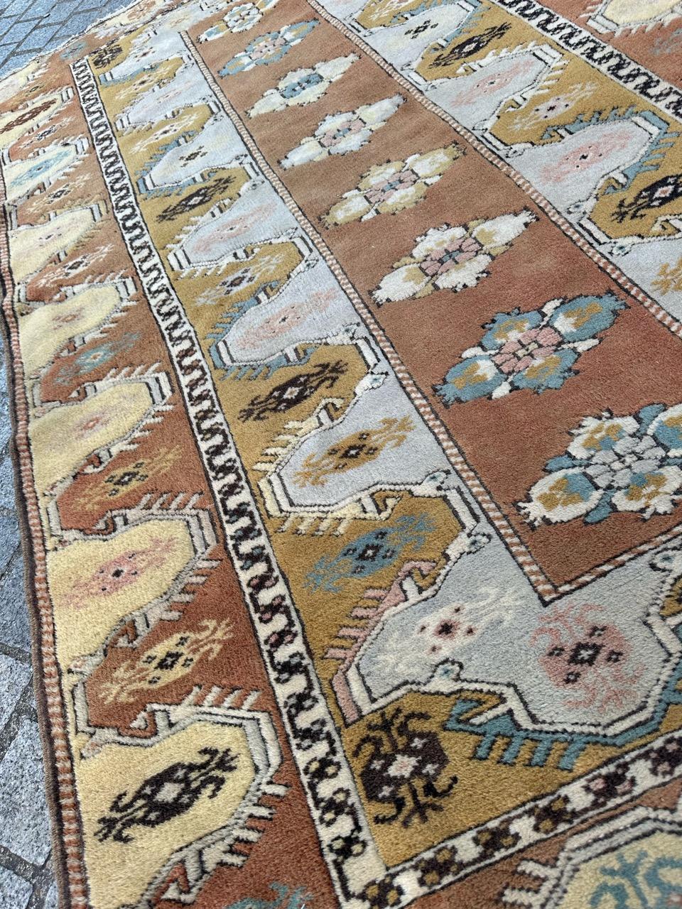 Il bel tappeto turco vintage di Bobyrug in vendita 5