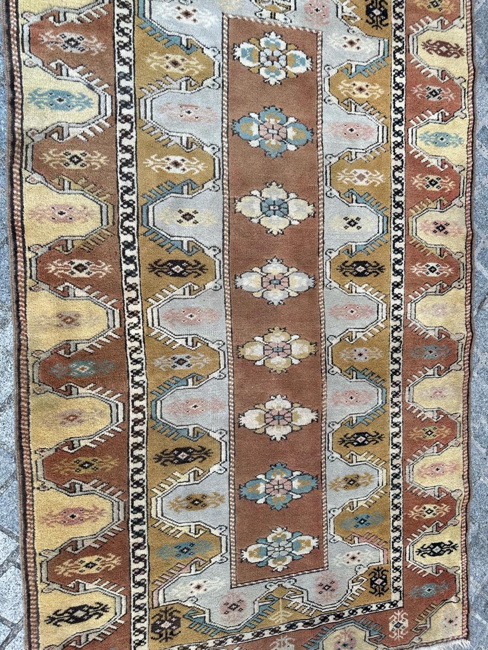Il bel tappeto turco vintage di Bobyrug in vendita 8