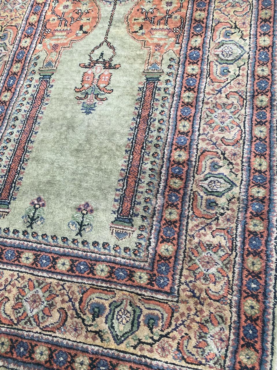 Noué à la main Bobyrug's Nice Vintage Turkish Silk Kayseri Rug en vente
