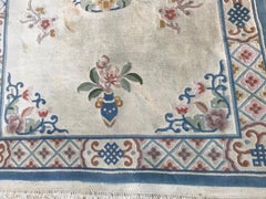 Nice Vintage White Field Art Deco Chinese Rug