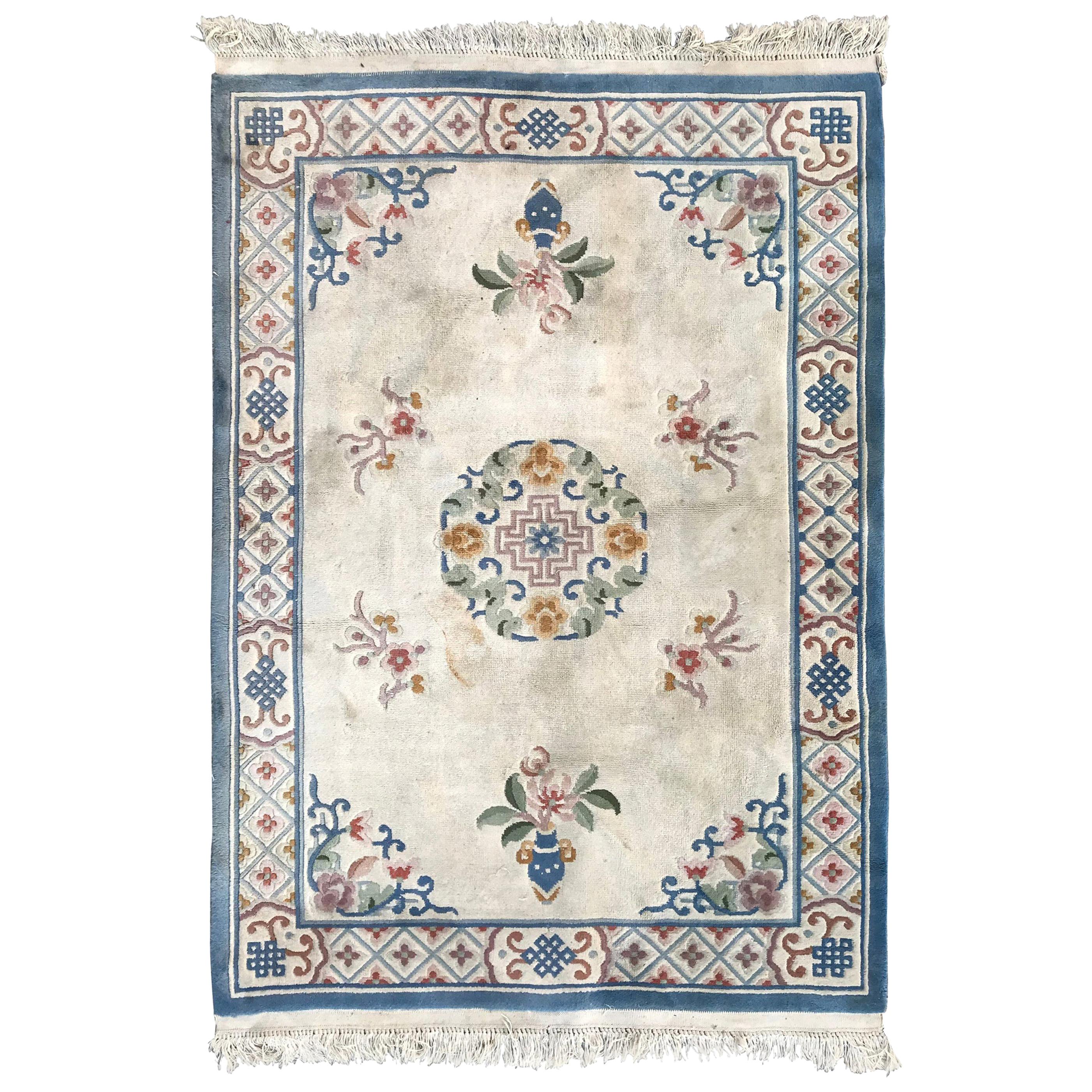 Nice Vintage White Field Art Deco Chinese Rug For Sale