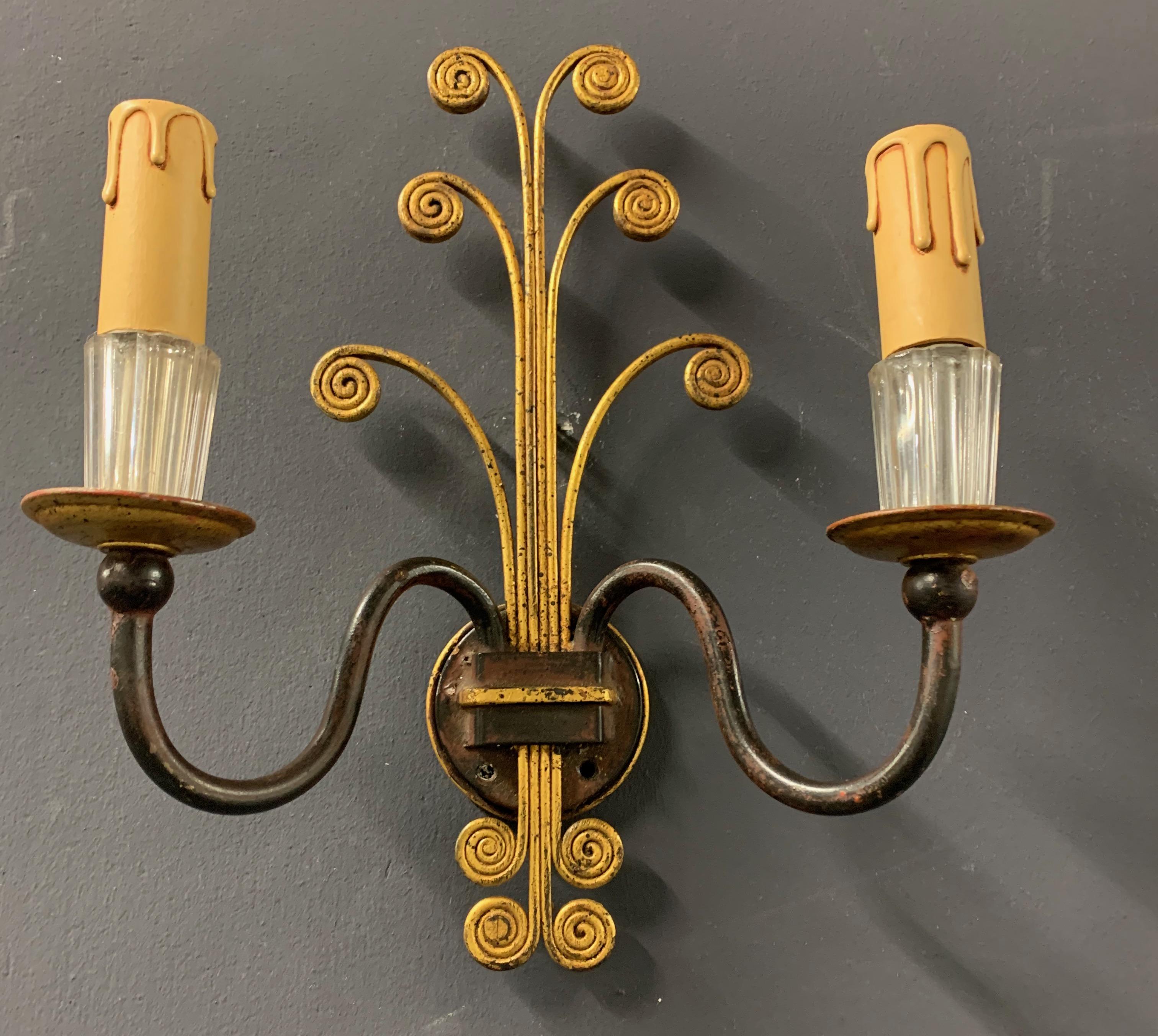 Nice pair of wall  lamps by Maison Baguès In Good Condition For Sale In Munich, DE