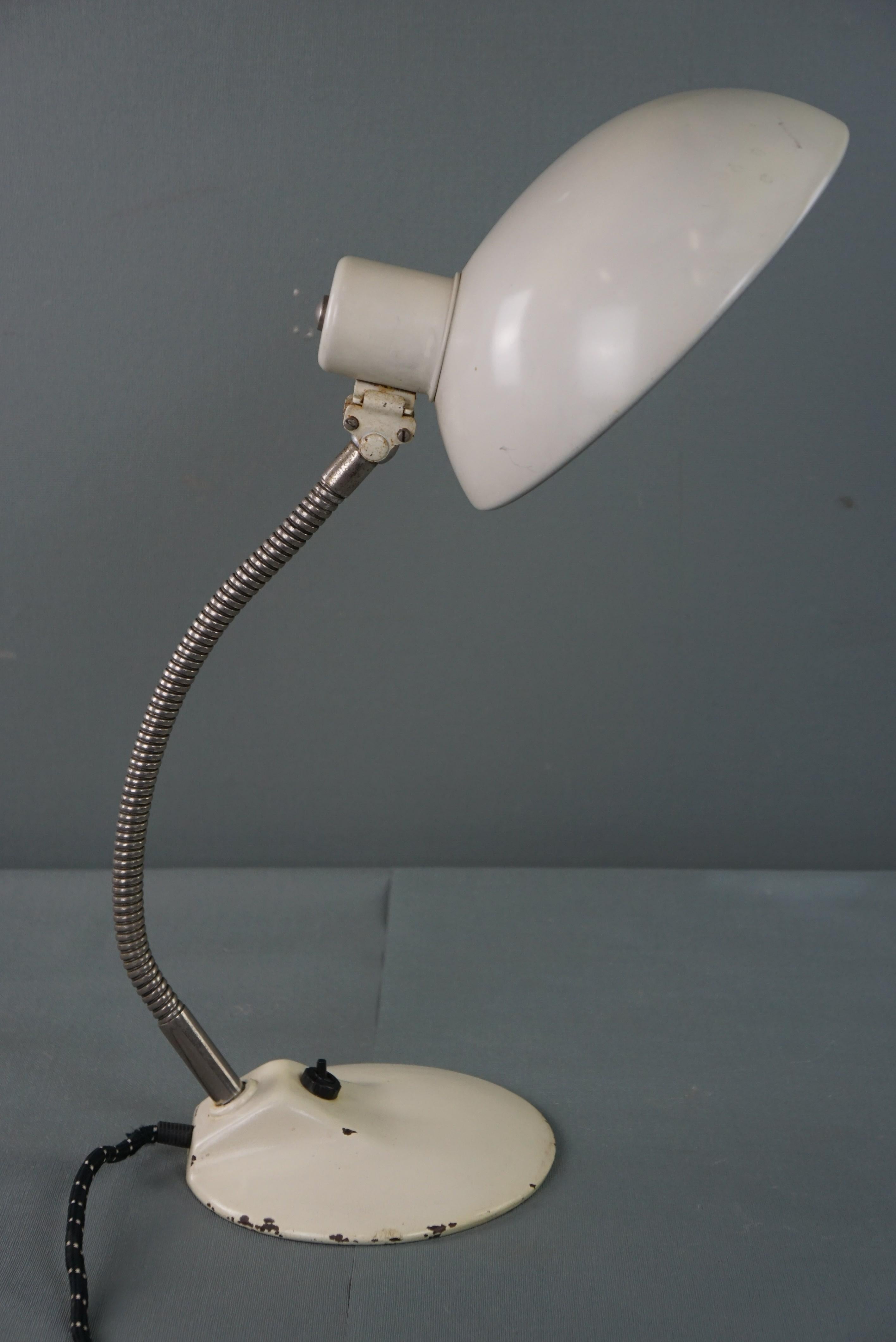 Nice white vintage metal lamp/desk lamp in Bauhaus style from the 1960s In Fair Condition For Sale In Harderwijk, NL