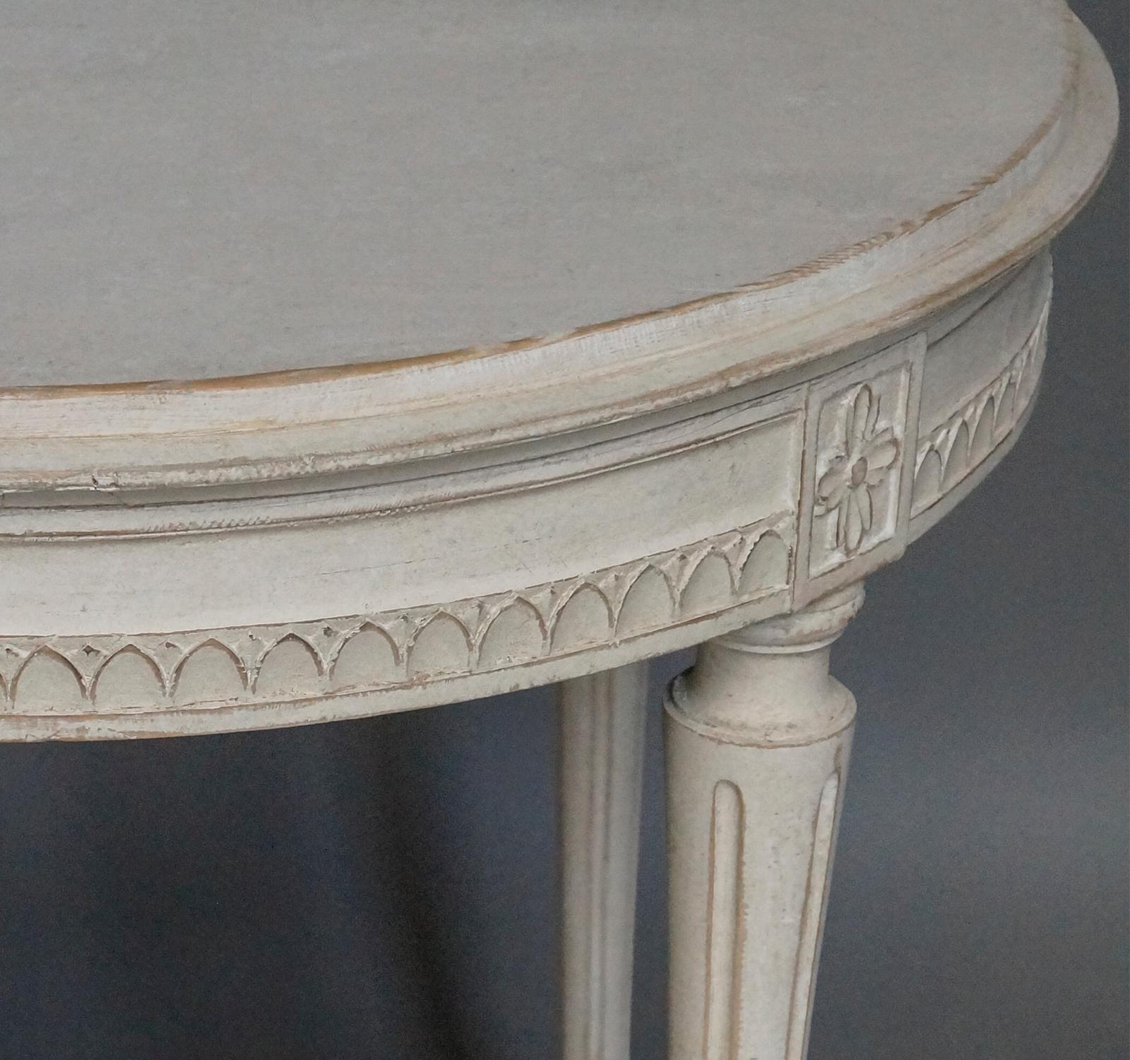 Swedish Nicely Carved Gustavian Style Round Table