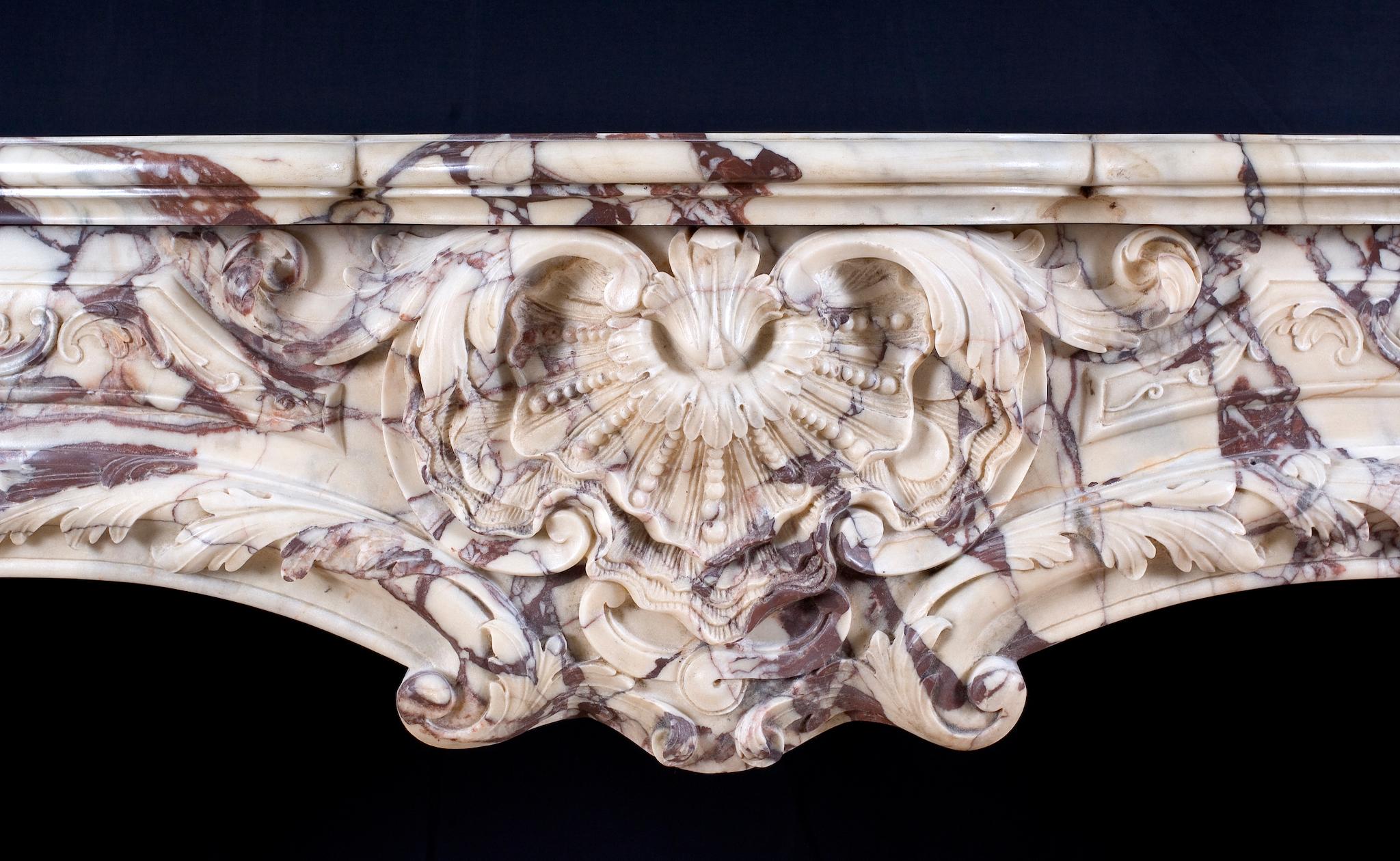 Nicely carved Louis XV 19th style marble fireplace reproduction For Sale 4
