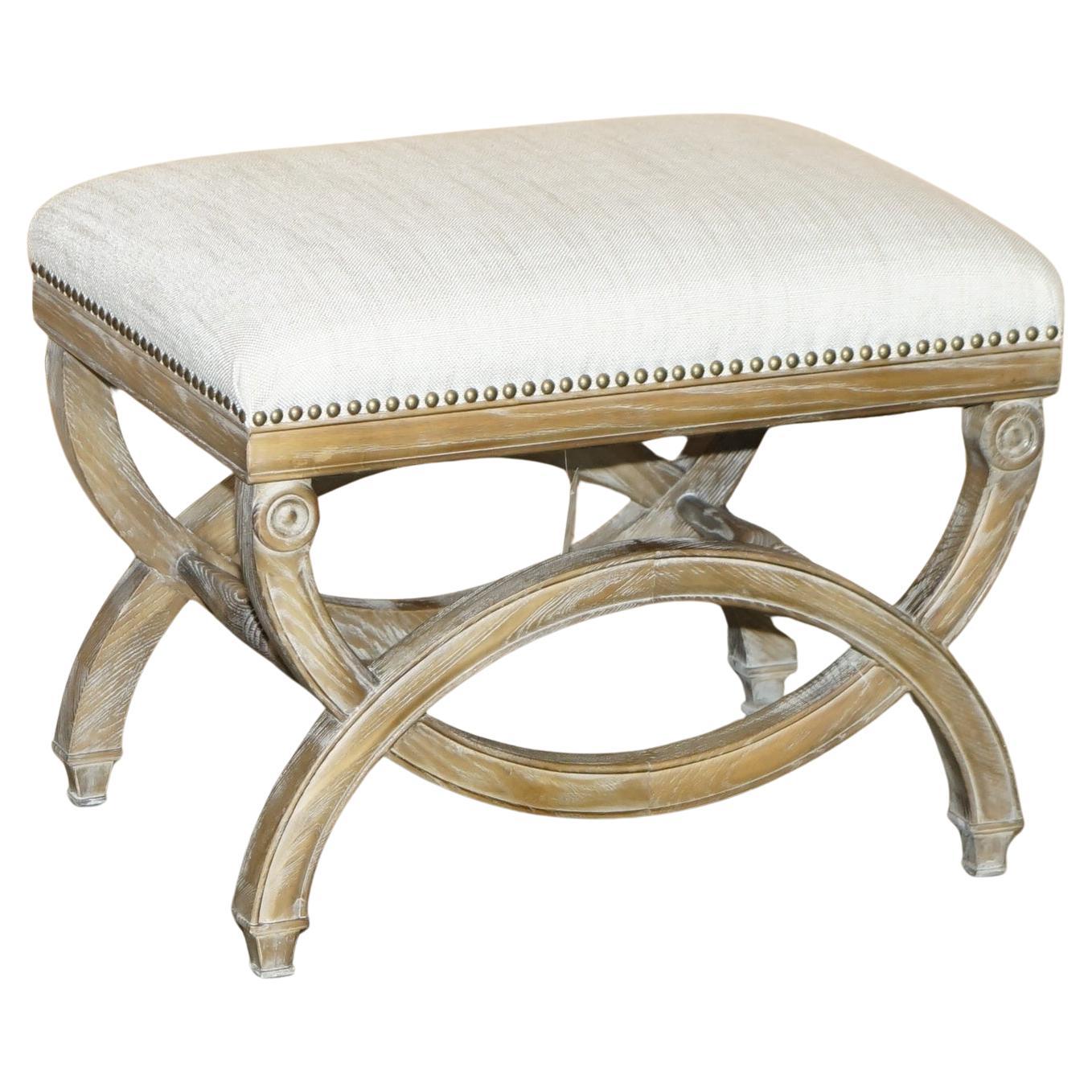 NICELY CRAFTED REGENCY STYLE DRESSiNG TABLE OR PIANO STOOL For Sale