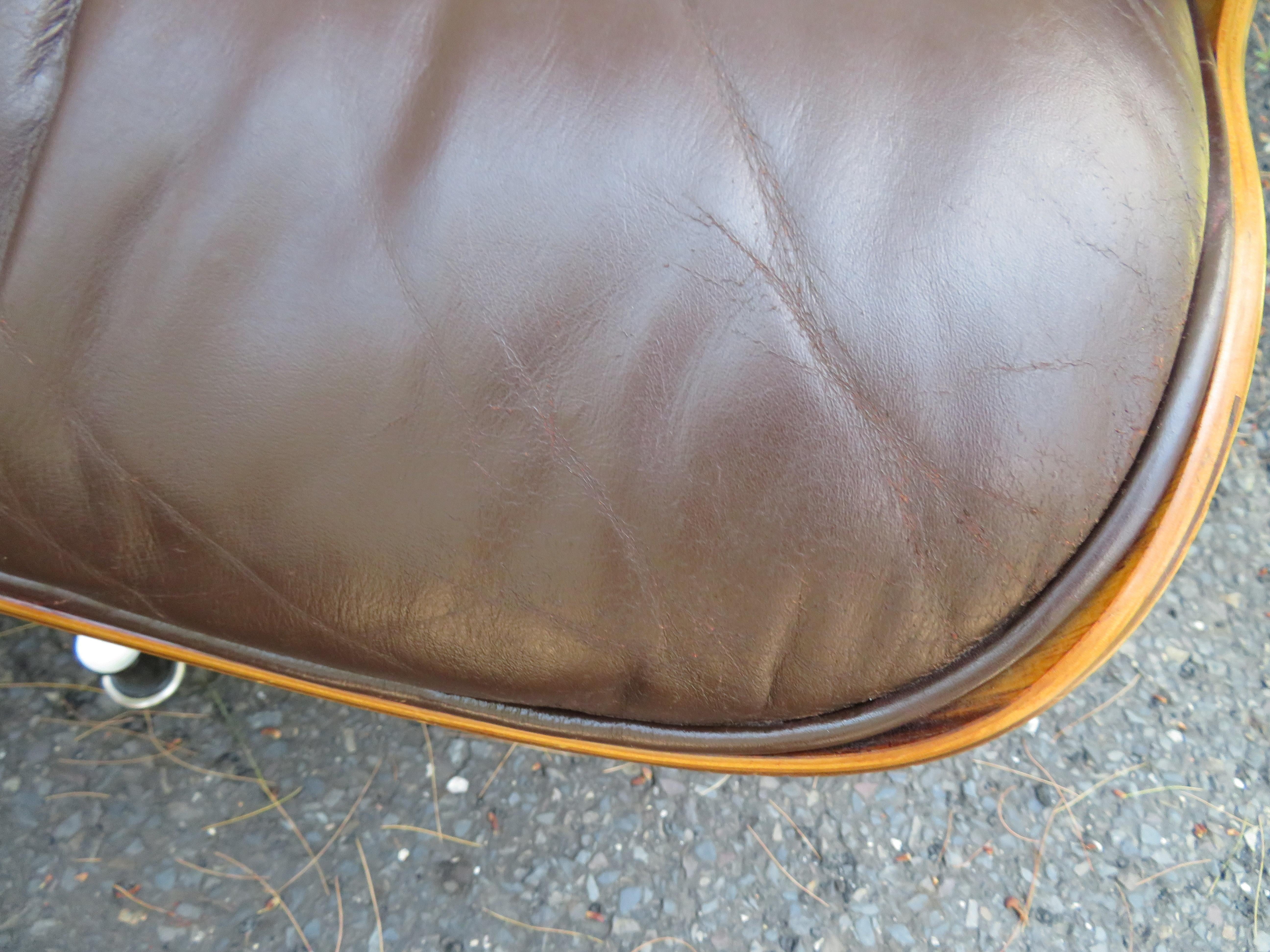 Nicely Grained Eames Herman Miller Rosewood 670 671 Lounge Chair Ottoman Brown 8
