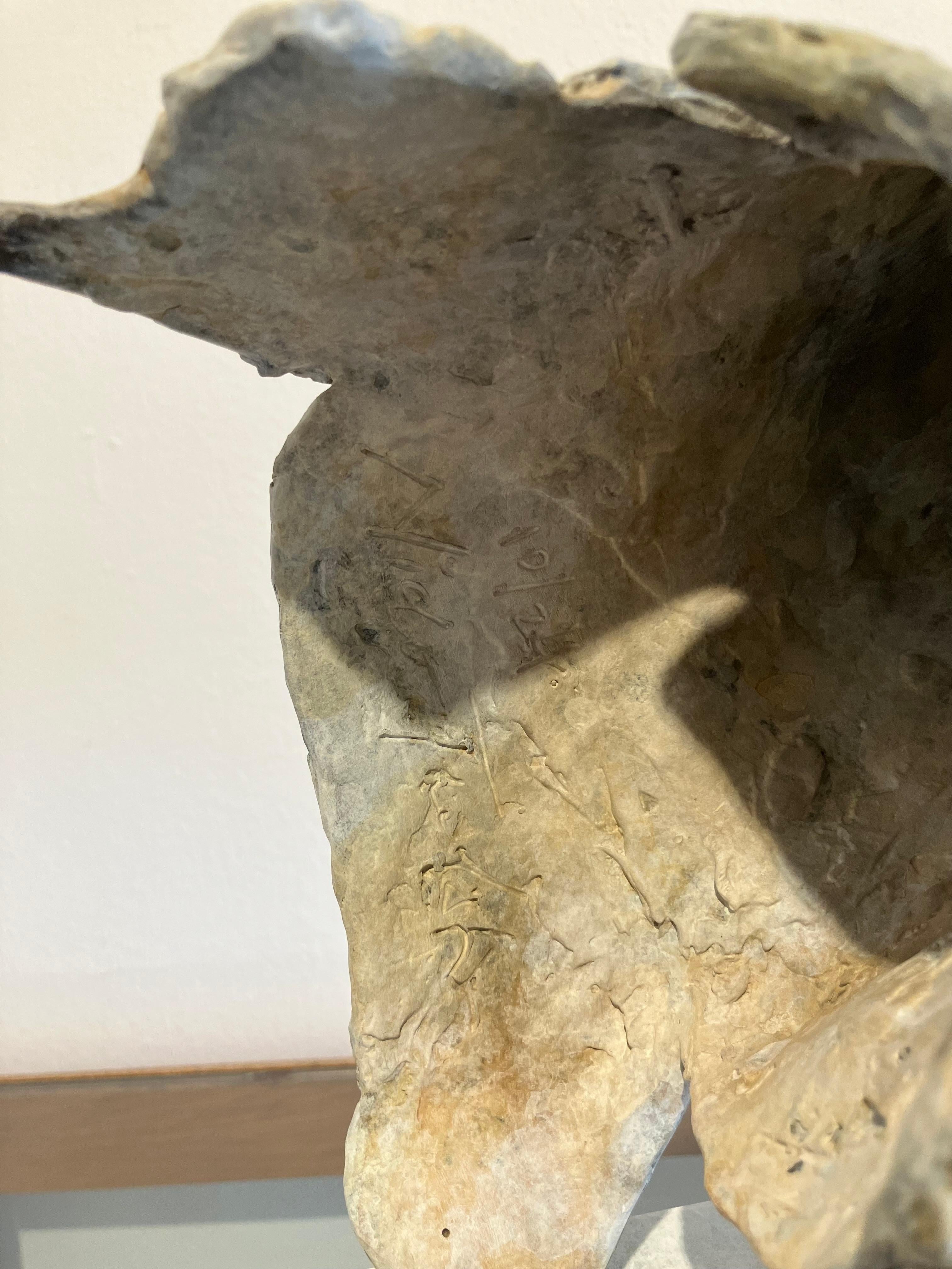 ''Orso artico'', scultura contemporanea in bronzo Ritratto di un orso artico in vendita 4