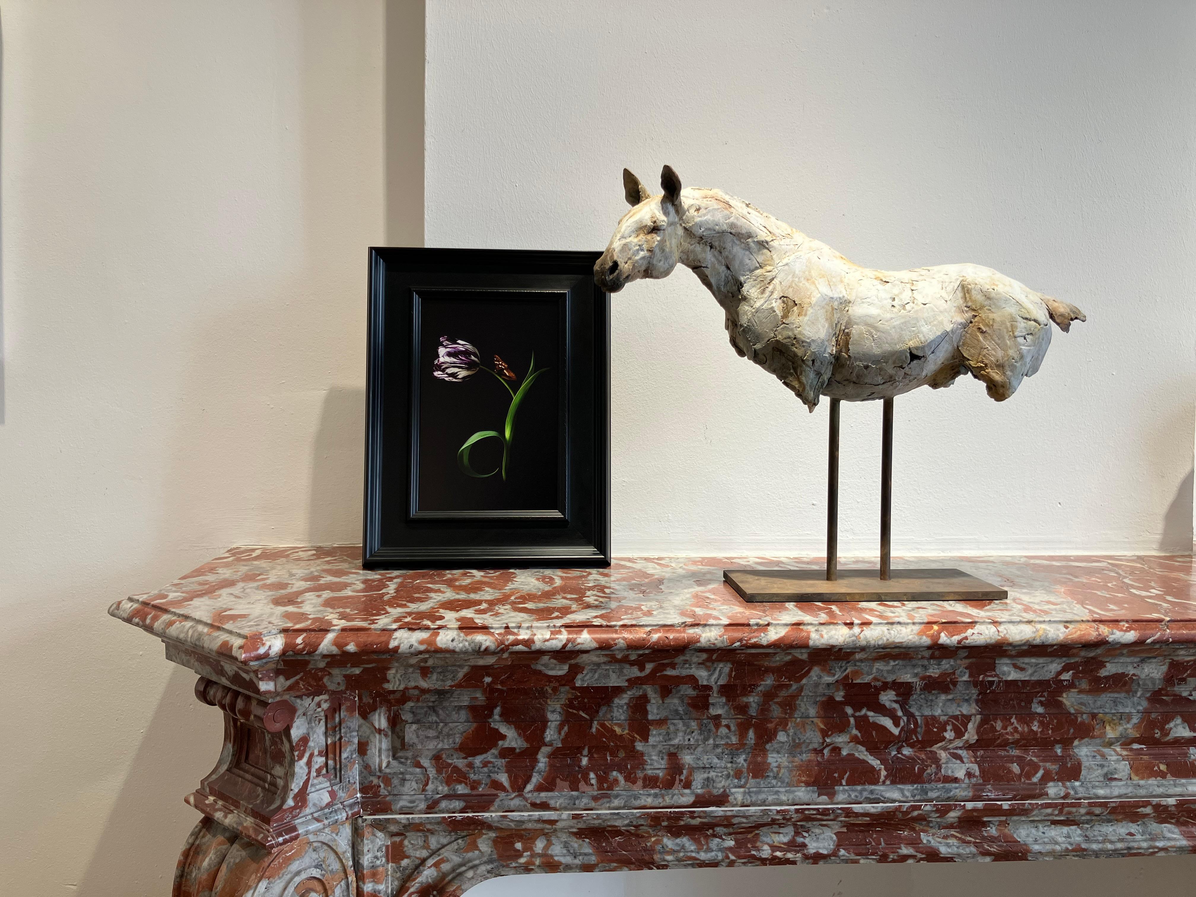 ''Repos avec les Anciens'', Sculpture contemporaine en bronze Portrait d'un cheval en vente 10