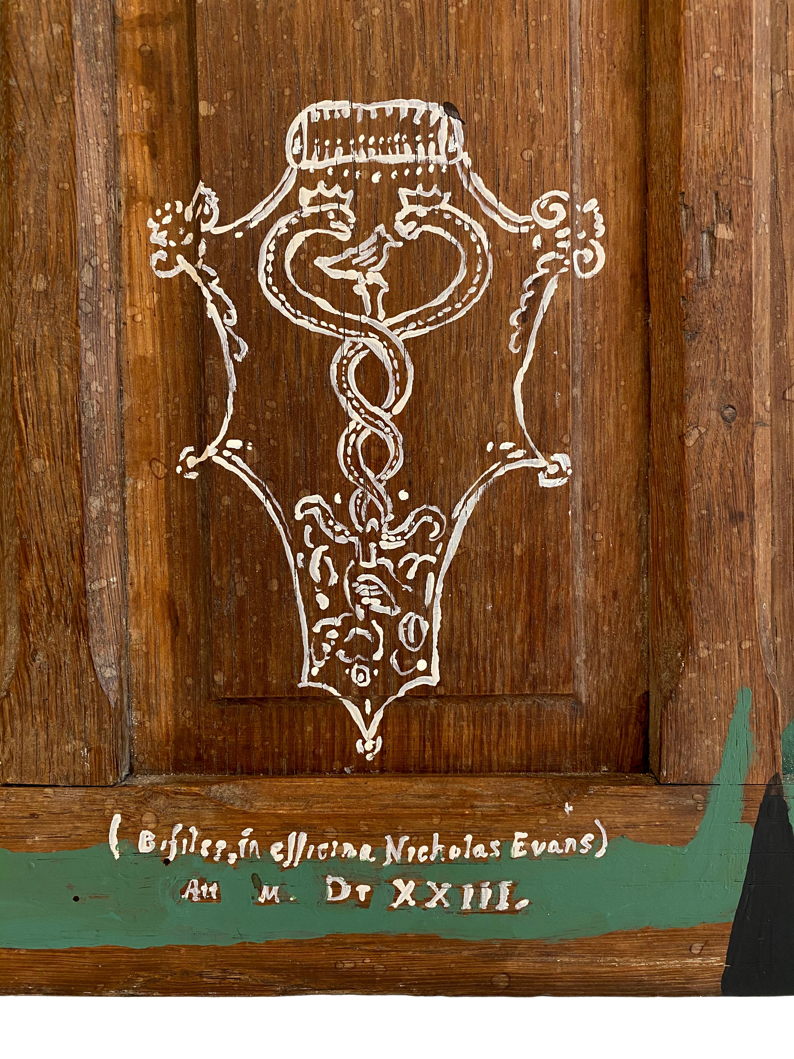 « Les derniers respects » (abstraite, graphique, texte, type, durable, porte en bois ancien) - Abstrait Painting par Nicholas Evans
