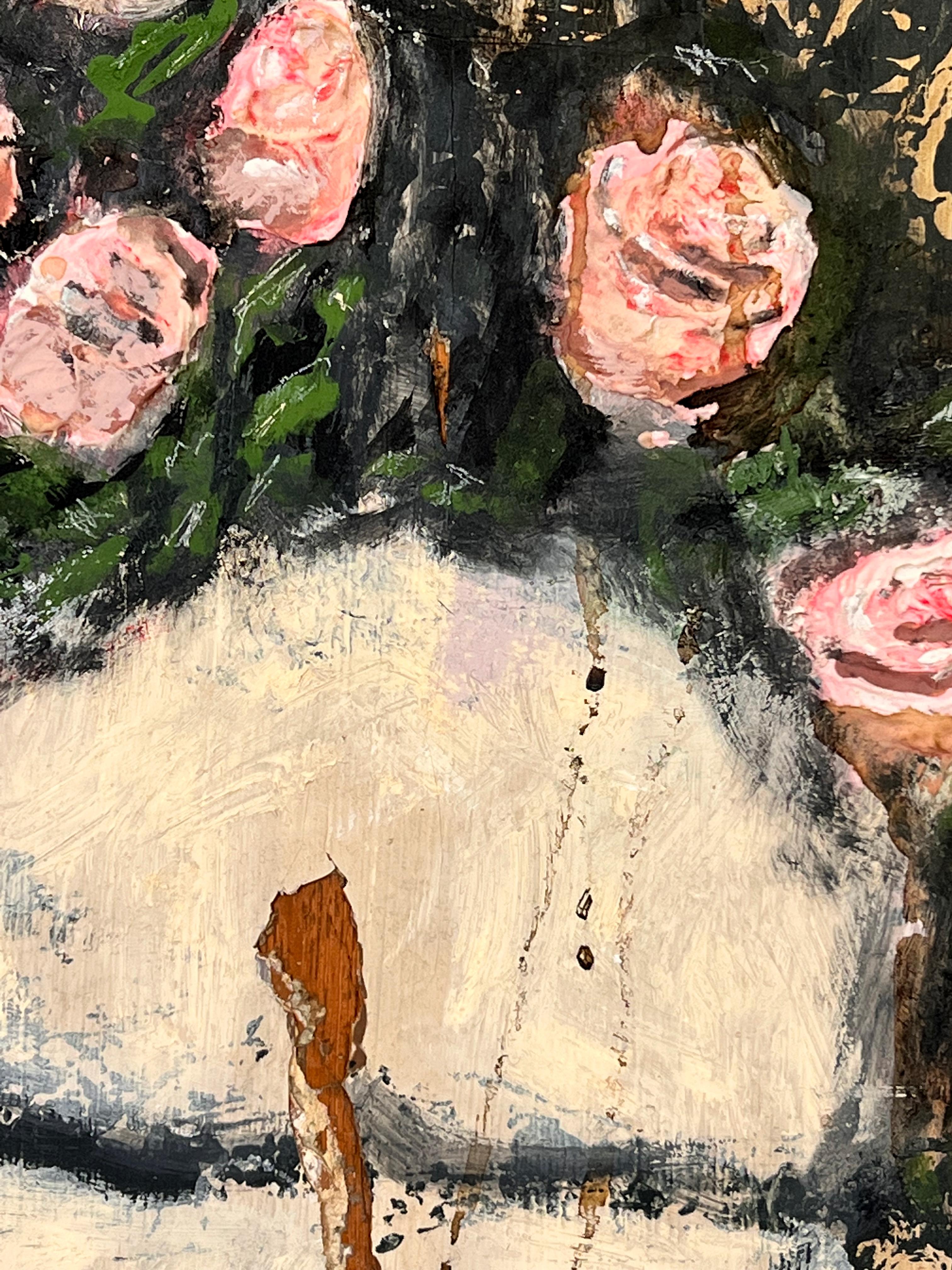 «ove Heads » (abstraite, florale, roses, rose, rustique, vintage, bois antique) - Abstrait Painting par Nicholas Evans